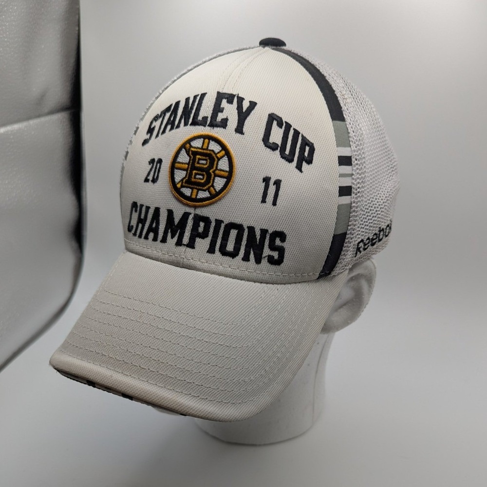 BOSTON BRUINS 2011 NHL Stanley Cup Champions Stretch Hat‎ One Size Reebok
